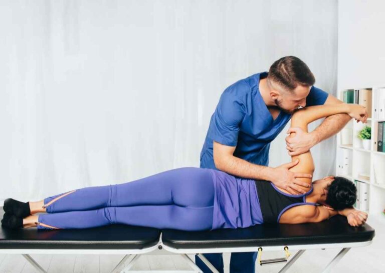 Explore expert manual therapy for pain, posture, and mobility. Personalised treatment for knee, back, and sports injuries in Subang Jaya.